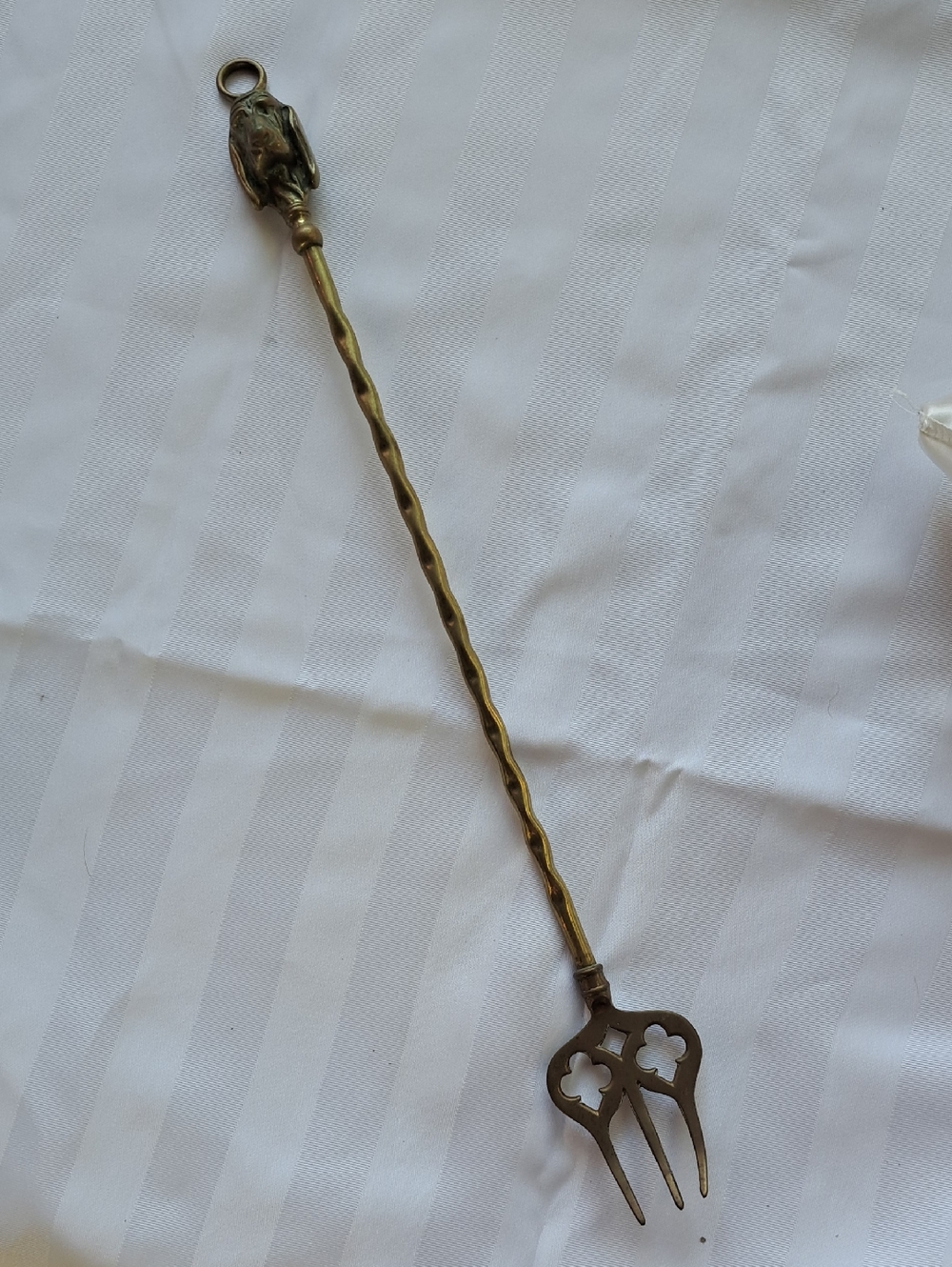 Antique Brass Long Pick with Decorative Three-Prong Fork Dog Head